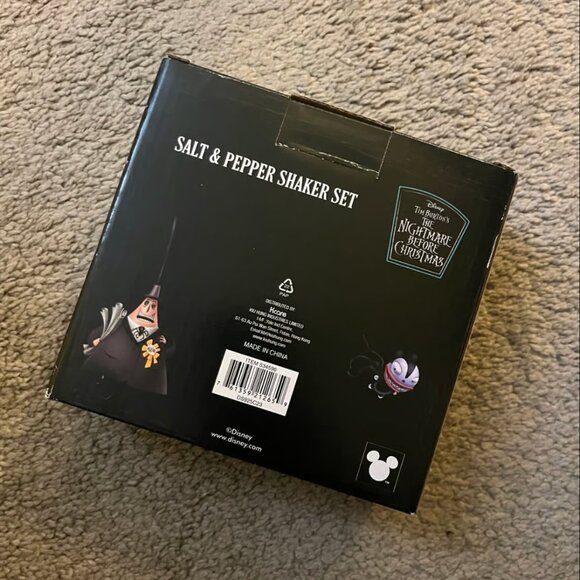 The Nightmare Before Christmas Oogie Boogie & Zero Holiday Salt & Pepper Shakers - Picture 2 of 2